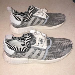 Us 10.5 adidas primeknit barely worn with box